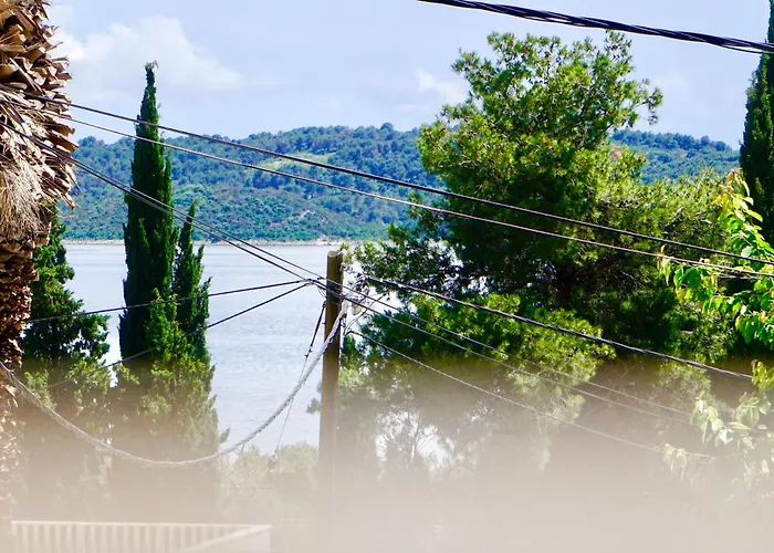 Διαμέρισμα Blue Horizon Retreat Τρογκίρ